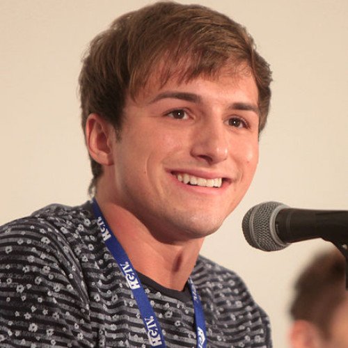 LUCAS CRUIKSHANK