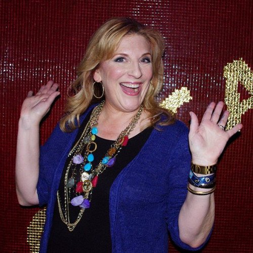 LISA LAMPANELLI