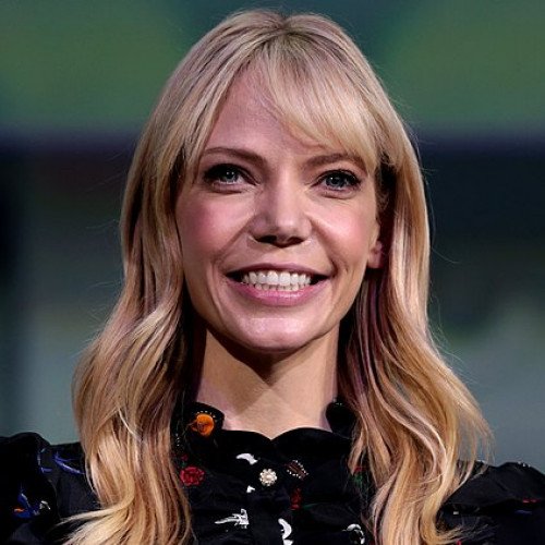 RIKI LINDHOME