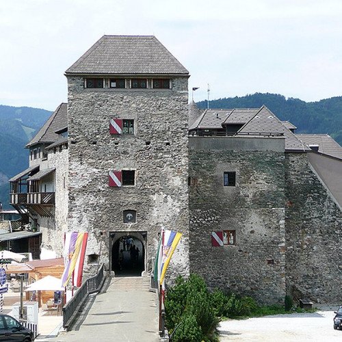 OBERKAPFENBERG CASTLE