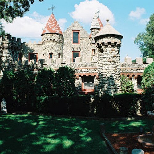 BETTENDORF CASTLE