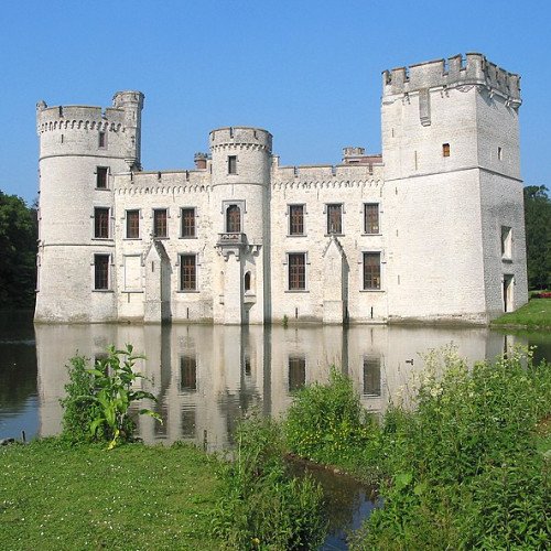 BOUCHOUT CASTLE