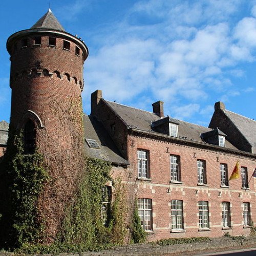 TEMPLEUVE CASTLE