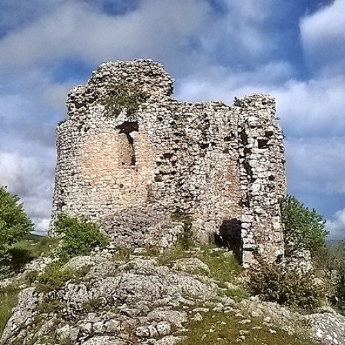 ČAČVINA CASTLE