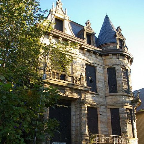 FRANKLIN CASTLE