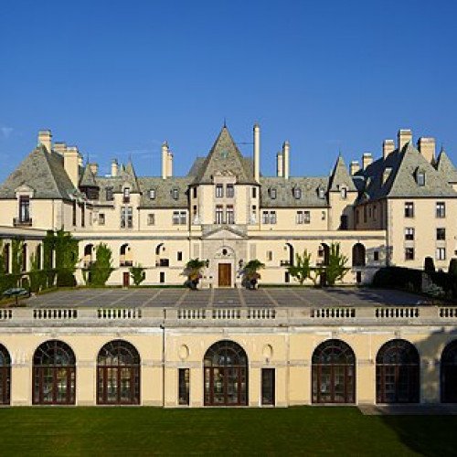 OHEKA CASTLE