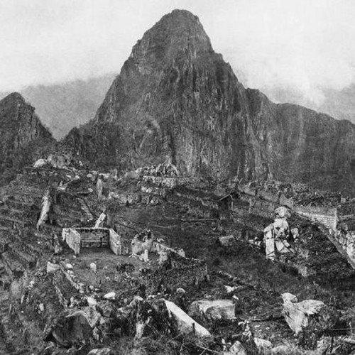 The first photo taken of Macchu Picchu in 1911