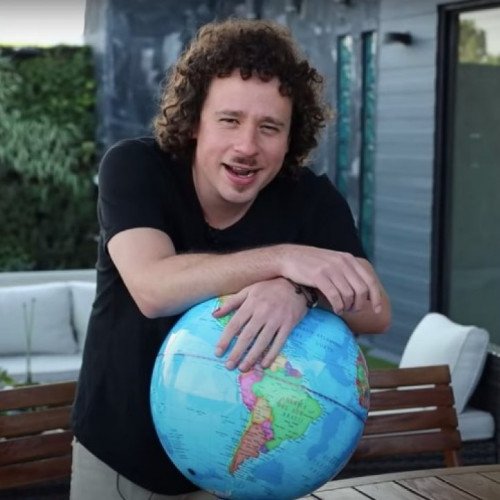 Luisito Comunica