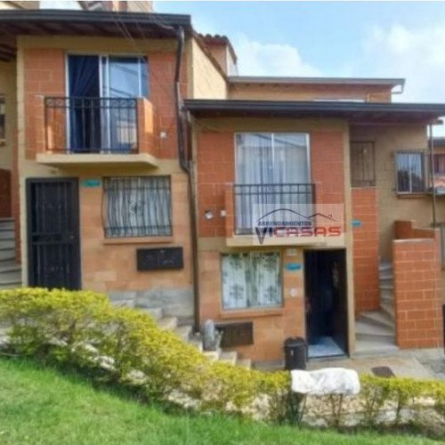 Casa bifamiliar