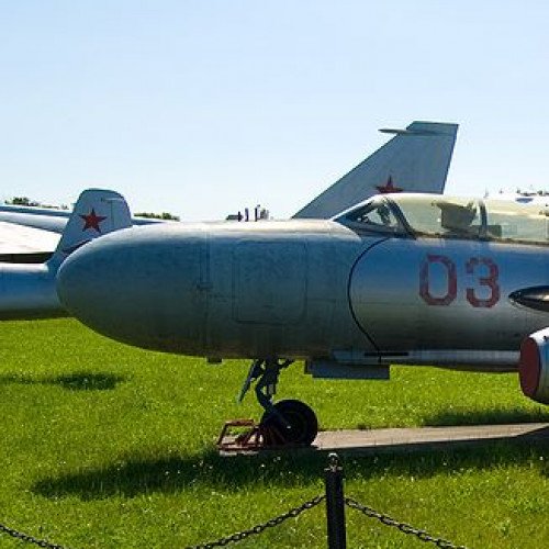 Yakovlev Yak-25